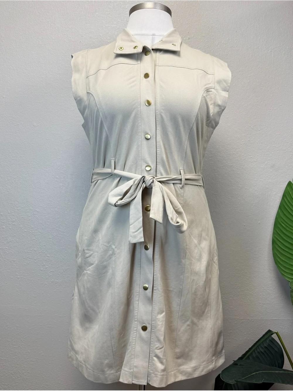 Grey State Beige Snap-Through Belted Mini Dress - Size XL